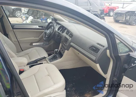 2016 Volkswagen Golf Sportwagen S/Se/Sel/Limited z USA, uszkodzony, nr VIN 3VWC17AU3GM516247